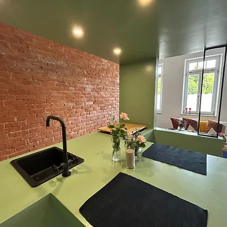 Nummero15 - Ferien Inmitten Einer Alten Stadt Appartamento